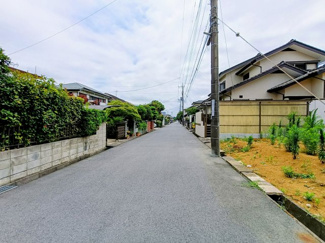 【前面道路含む現地写真】