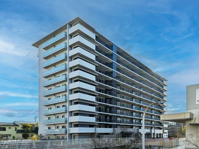 ジークレフ神戸名谷WESTの外観