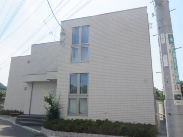 グランツ逗子のエントランス