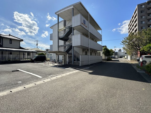 サンサン･コートの外観