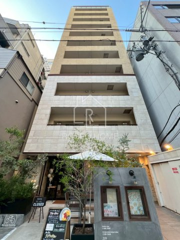アモーレ本町 WESTの外観