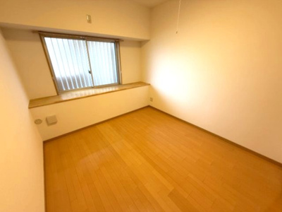 【洋室】 | エスポワール