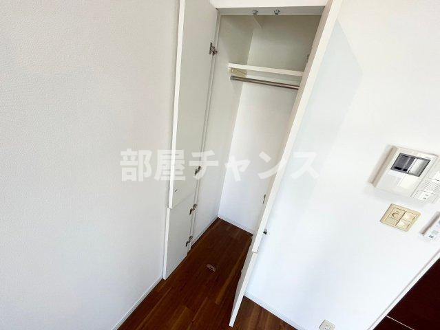 リエス鶴舞EAST TOWERの玄関