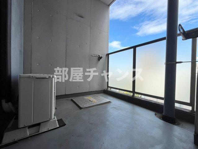 リエス鶴舞EAST TOWERのバルコニー