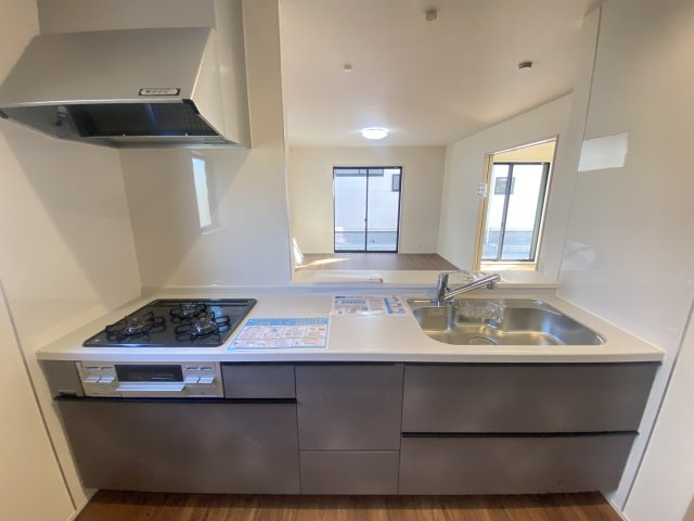 『八王子市新築戸建て』八王子市下恩方町2139【仲介手数料無料】　１期のキッチン|～仲介手数料無料☆八王子ひなた不動産～　八王子市下恩方町　新築戸建て