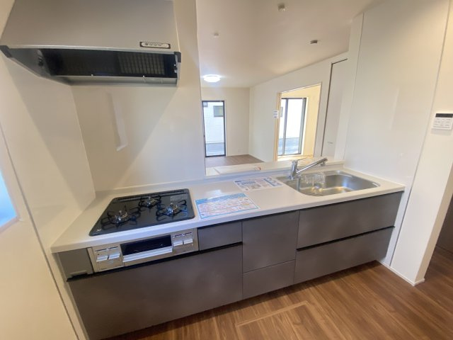 『八王子市新築戸建て』八王子市下恩方町2139【仲介手数料無料】　１期のキッチン|～仲介手数料無料☆八王子ひなた不動産～　八王子市下恩方町　新築戸建て