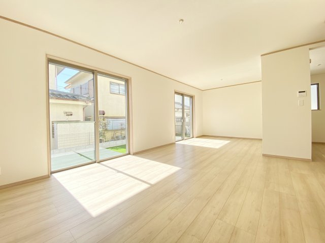 『八王子市新築戸建て』八王子市富士見町35-19【仲介手数料無料】の居間・リビング|～仲介手数料無料☆八王子ひなた不動産～　八王子市富士見町　新築戸建て