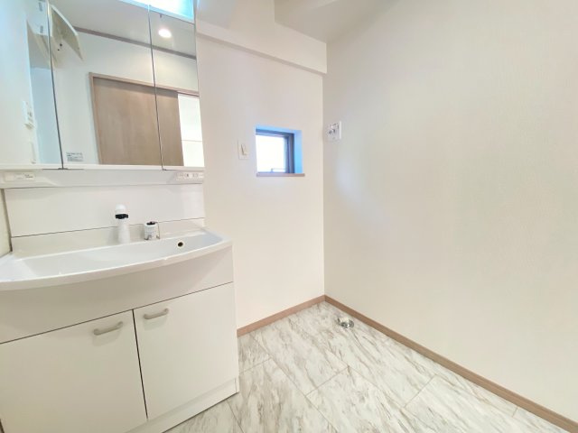 『八王子市新築戸建て』八王子市富士見町35-19【仲介手数料無料】の独立洗面台|～仲介手数料無料☆八王子ひなた不動産～　八王子市富士見町　新築戸建て