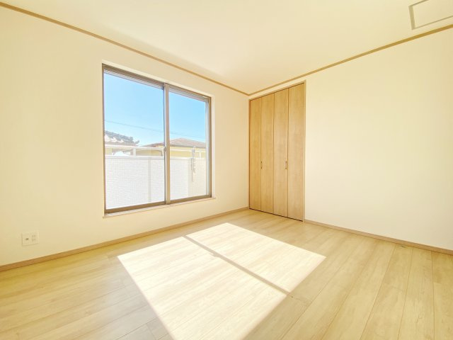 『八王子市新築戸建て』八王子市富士見町35-19【仲介手数料無料】の洋室|～仲介手数料無料☆八王子ひなた不動産～　八王子市富士見町　新築戸建て