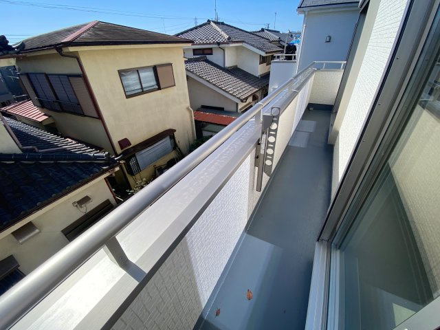 『八王子市新築戸建て』八王子市富士見町35-19【仲介手数料無料】のバルコニー|～仲介手数料無料☆八王子ひなた不動産～　八王子市富士見町　新築戸建て
