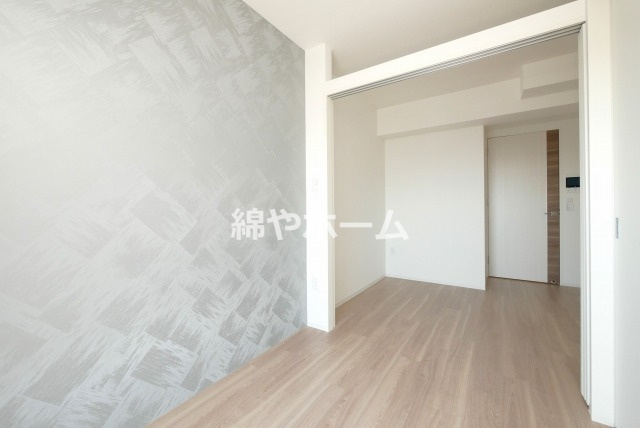 セレニテ難波グランデシュッドの洋室|個人の部屋や寝室として使える洋室です