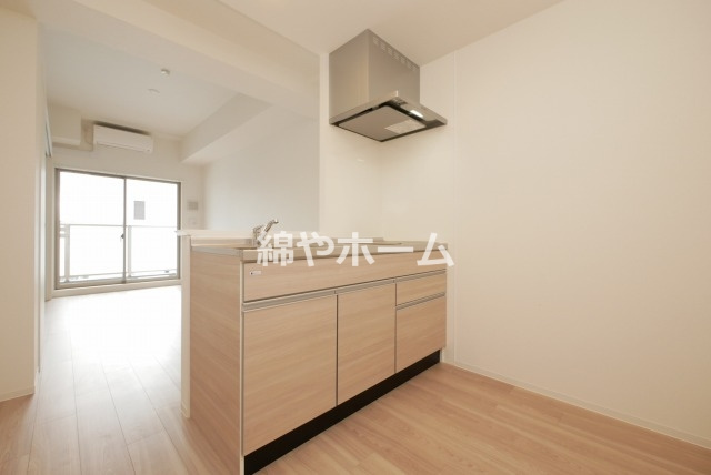 セレニテ難波グランデシュッドの内装|内装は落ち着いています