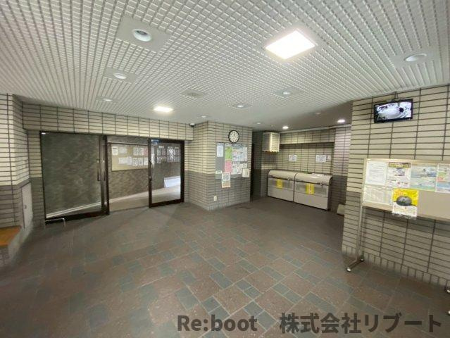 ライオンズマンション北千住第7のロビー
