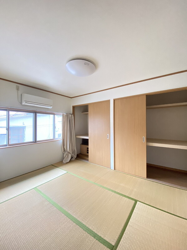 ラーデン中央町の和室