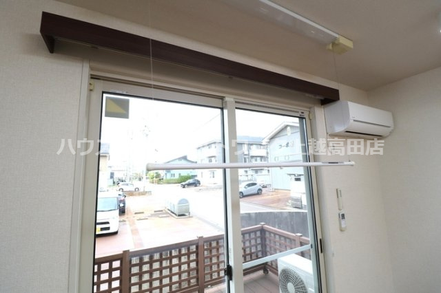 レジデンシィズ 東城 Westの展望|室内物干し