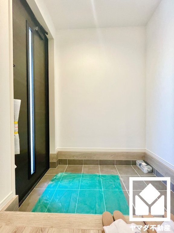 宇治市五ケ庄上村　5号地の玄関