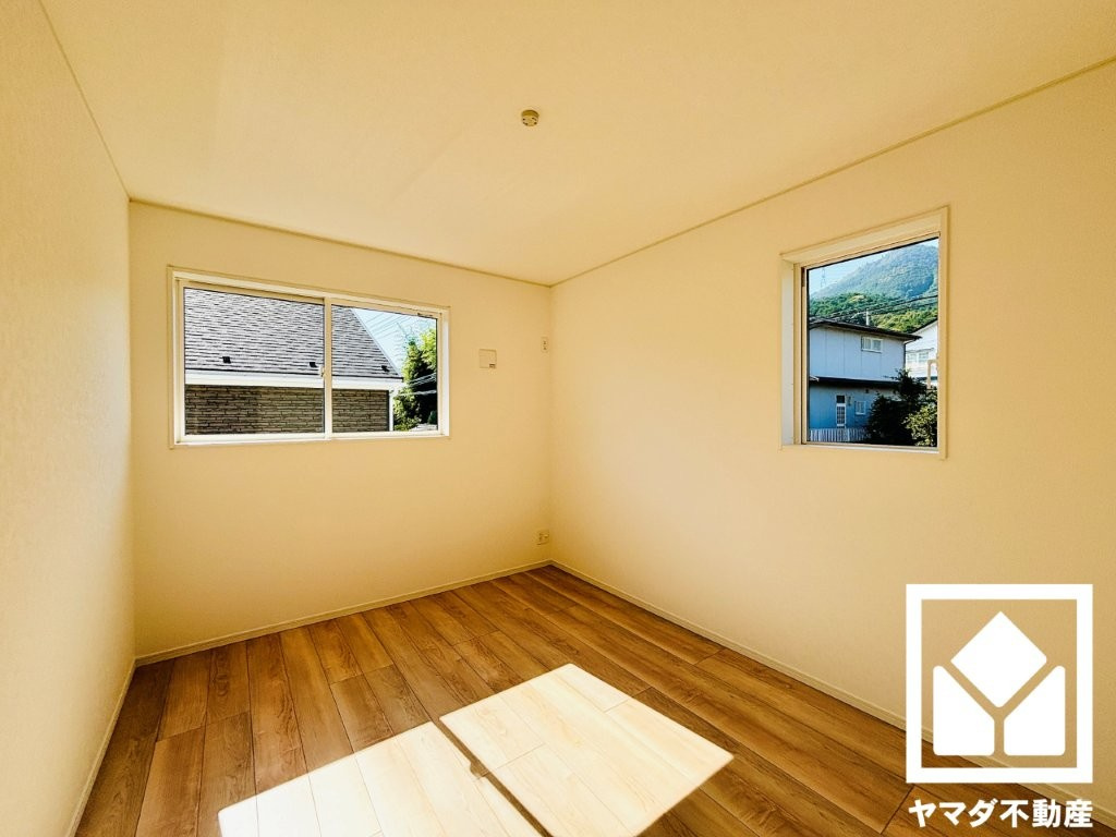 大津市坂本２丁目　第33　1号棟の子供部屋