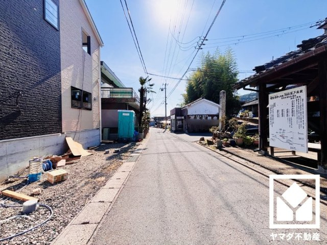 大津市坂本２丁目　第33　2号棟の前面道路含む現地写真|10月30日　現地写真更新