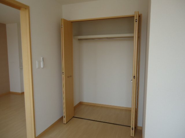 プログレスの収納|クローゼット