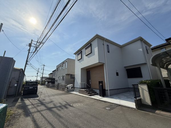 茅ヶ崎市赤羽根新築戸建て　1期№1の前面道路含む現地写真|前面道路含む現地写真です