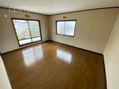 【洋室】 | 高崎市井野町中古一戸建て | ２階の洋室です。