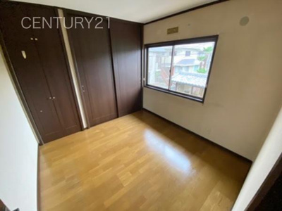 【洋室】 | 高崎市井野町中古一戸建て | ２階の洋室です。