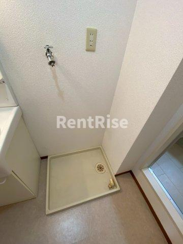 シンカンベムジューの居間・リビング