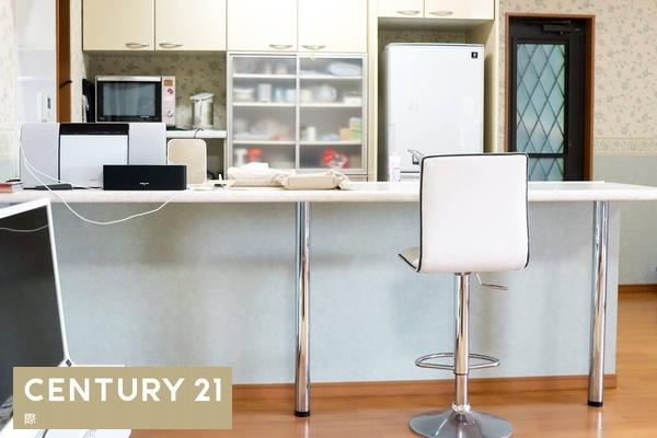 和歌山市加太　中古戸建の居間・リビング