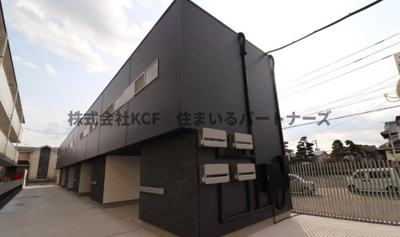 【エントランス】 | GARAGE HOUSE La Dice | 落ち着いたエントランスです