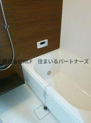 【浴室】 | GARAGE HOUSE La Dice | コンパクトで使いやすいお風呂です