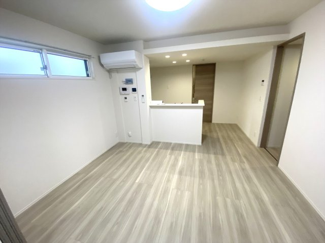 フェリーチェ中央の居間・リビング