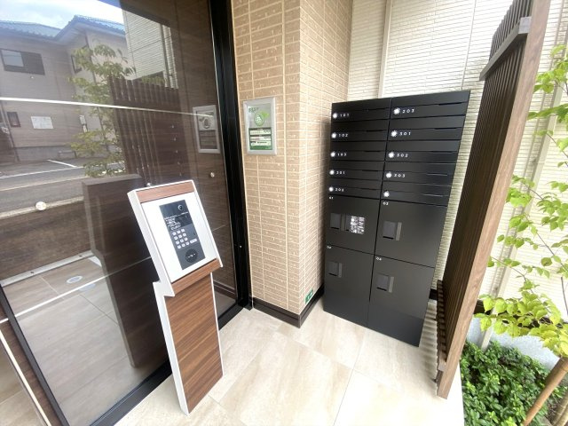 フェリーチェ中央のエントランス