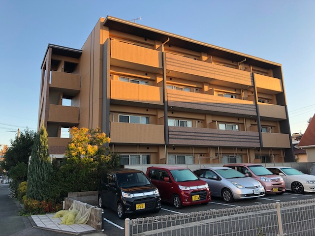 グランドアマレイ7番館