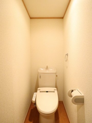 【トイレ】 | ミラフローレス橘 | ウォシュレット付のトイレです