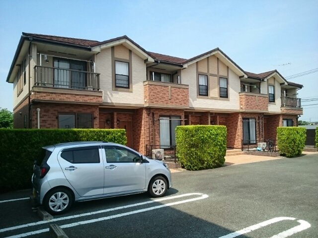 エレガンツァの外観|建物外観を気になさる方へ、見た目の良い物件です