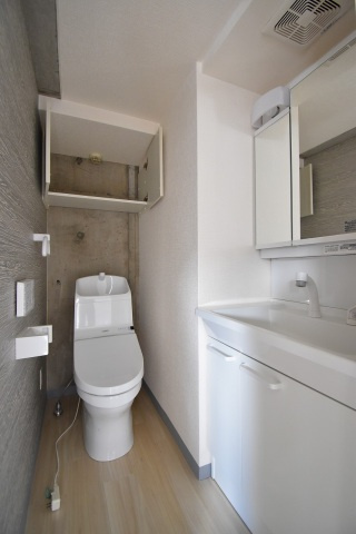 Ｙ’ｚ　Ｂ．Ｌ．Ｄ緑井のトイレ