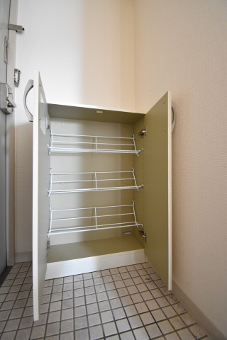 Ｙ’ｚ　Ｂ．Ｌ．Ｄ緑井の収納