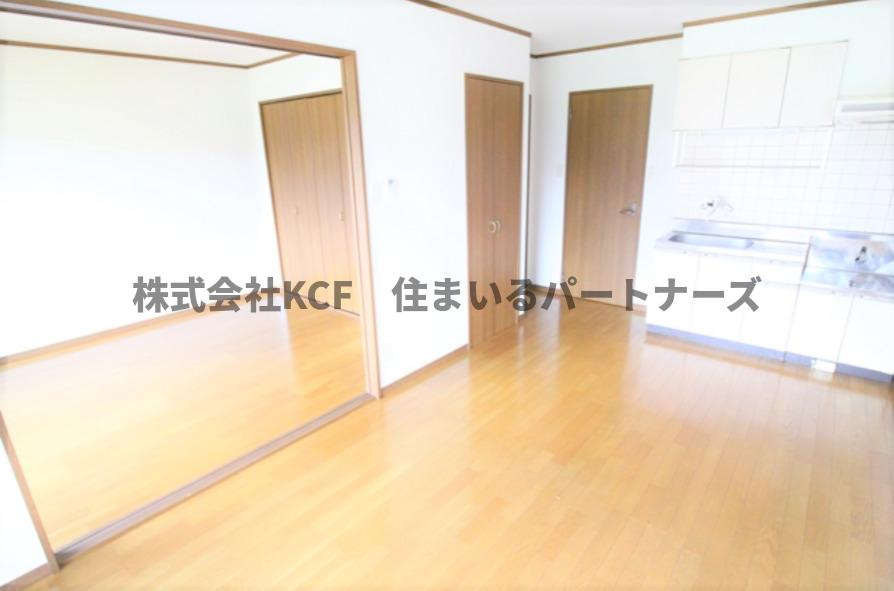 ベルセゾン2の居間・リビング|ゆったりとした居間です