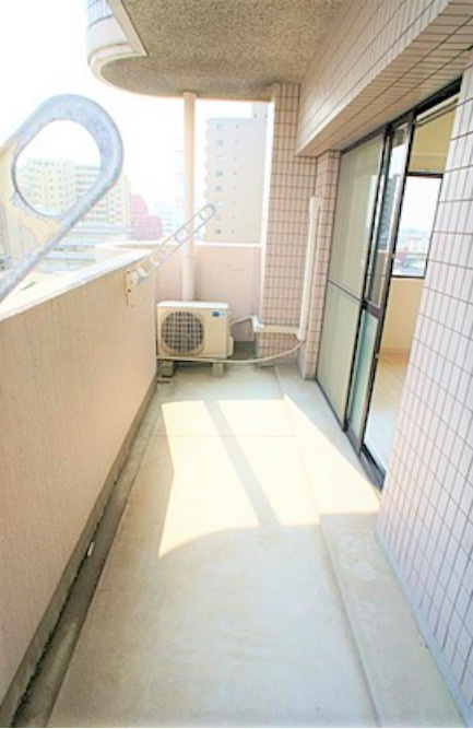 サンセーヌ六ツ門のバルコニー|陽当たり良好なバルコニーです