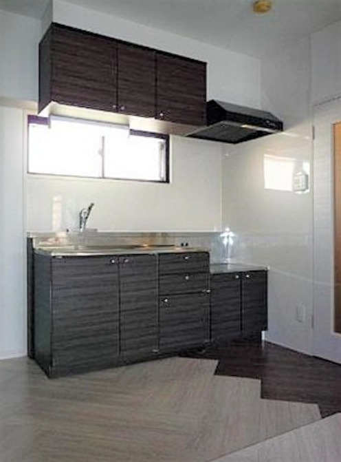 サンセーヌ六ツ門のキッチン|コンパクトなキッチンで掃除もラクラク