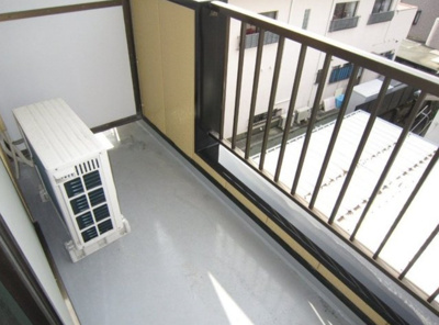 【バルコニー】 | イルプリモ | 陽当たり良好なバルコニーです