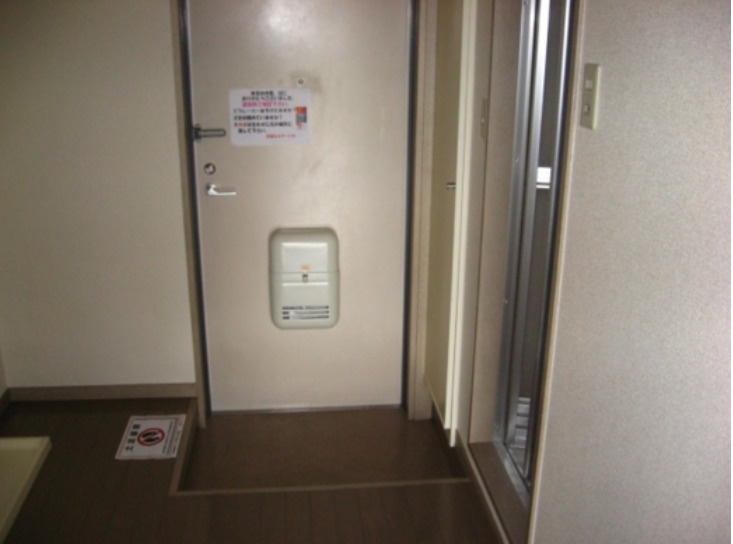 イルプリモの玄関|ゆったりとした玄関です