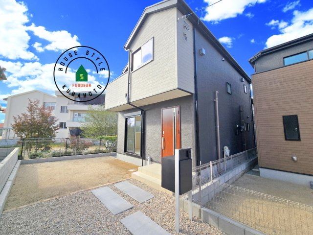 上益城郡益城町広崎第1-4棟（3号棟）の外観|デザイン性のある外観です。