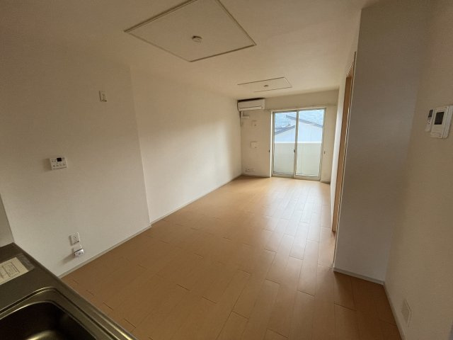 ヴァイオレットの内装