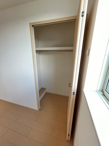 ヴァイオレットの内装