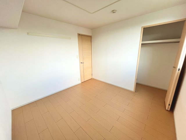 ヴァイオレットの内装