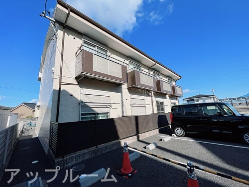 プランドールB棟の外観