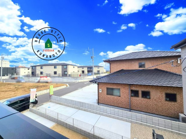 上益城郡益城町広崎第1-4棟（4号棟）の展望|窓から緑が見える物件も魅力的です。