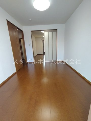 グランドゥール０３の居間・リビング