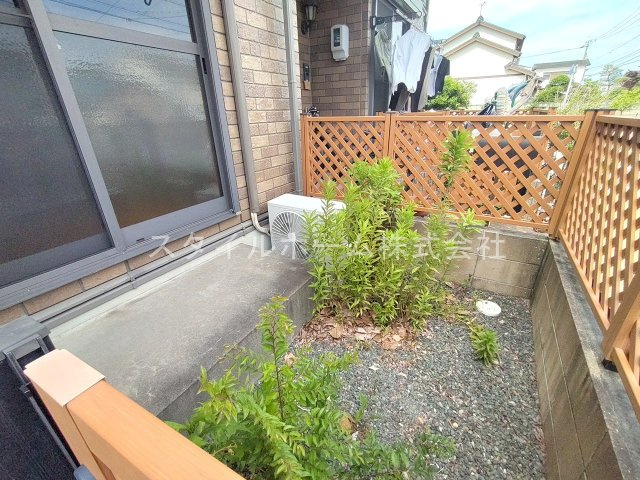 グランドゥール０３の庭